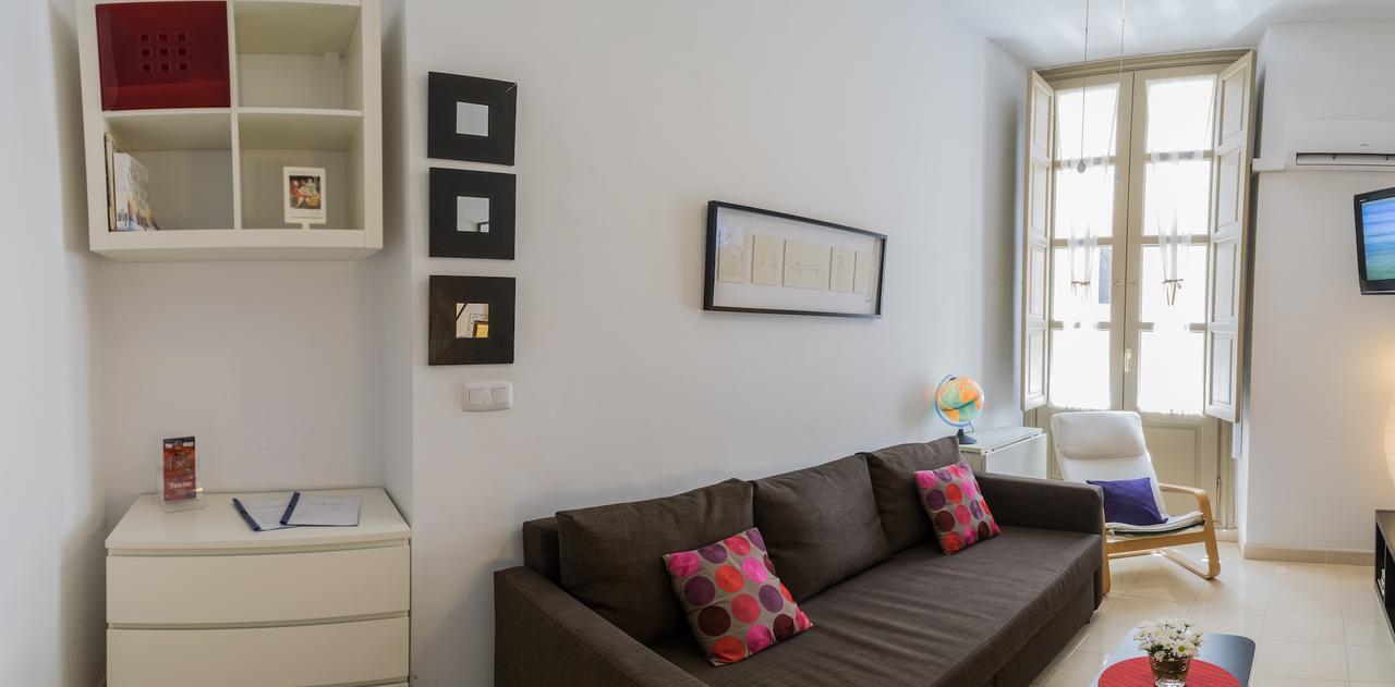 MALAMA Apartamentos Turísticos Málaga Exterior foto